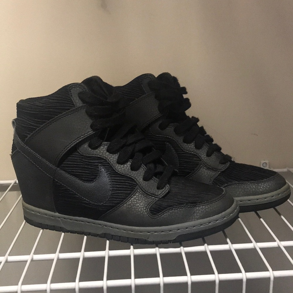 Nike sky hi sneaker wedges